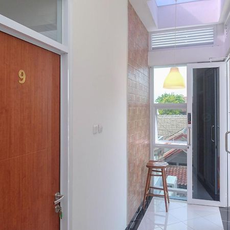 Reddoorz Syariah @ Tlogosari Semarang Hotel Alastuwo Eksteriør billede