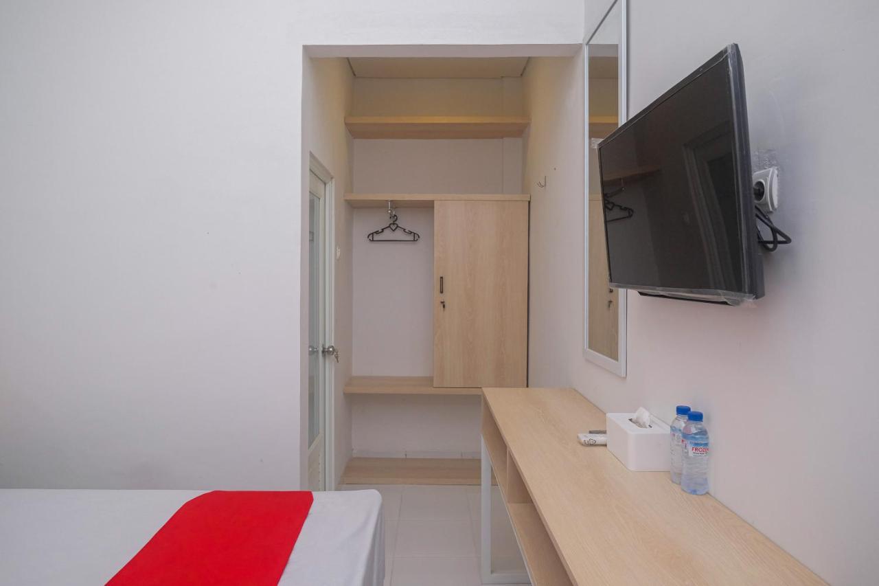 Reddoorz Syariah @ Tlogosari Semarang Hotel Alastuwo Eksteriør billede