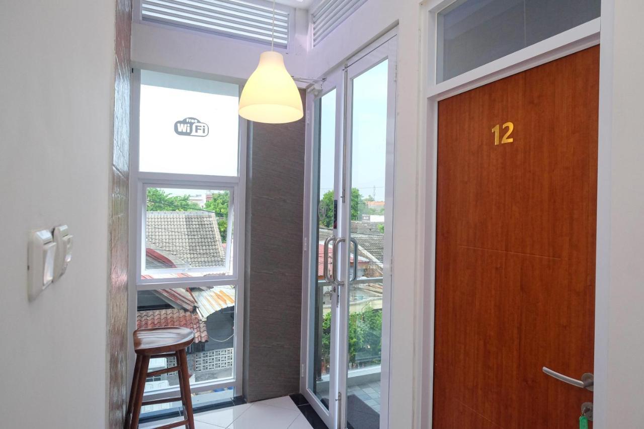 Reddoorz Syariah @ Tlogosari Semarang Hotel Alastuwo Eksteriør billede